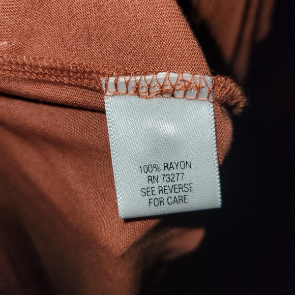 Cute Cold Shoulder Embellished Top - Picture 3 of 4